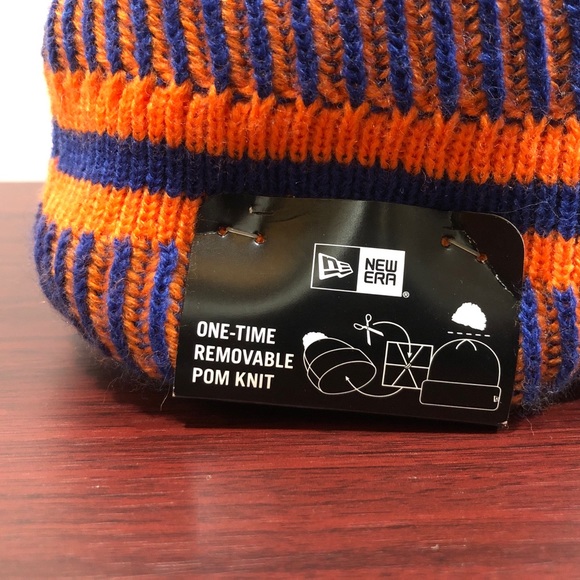 New Era, New York Knicks, Knit Hat - Picture 4 of 6